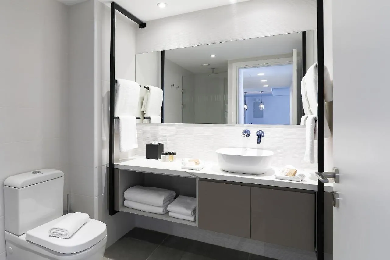 Quality Lodge, BW Premier Collection Larnaka Hotel
