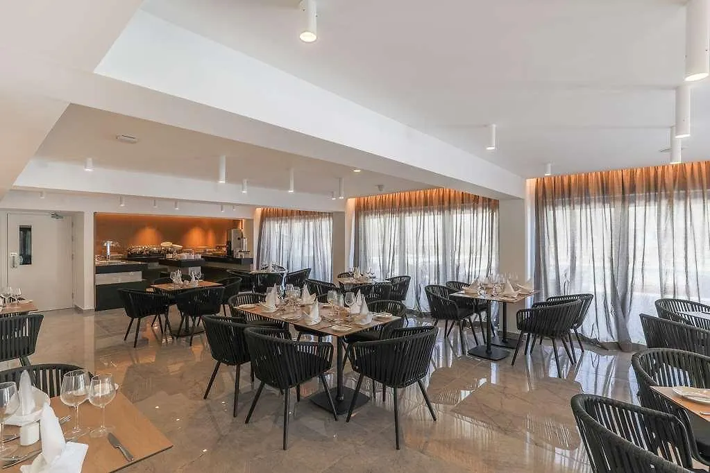 מלון לרנקה Quality Lodge, BW Premier Collection